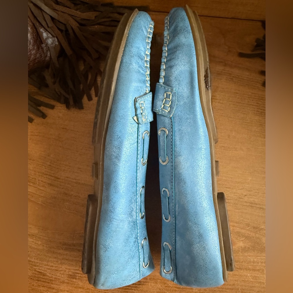 Natures Breeze Blue Loafers With Rhinestone Buckles Size 9 - Picture 4 of 7